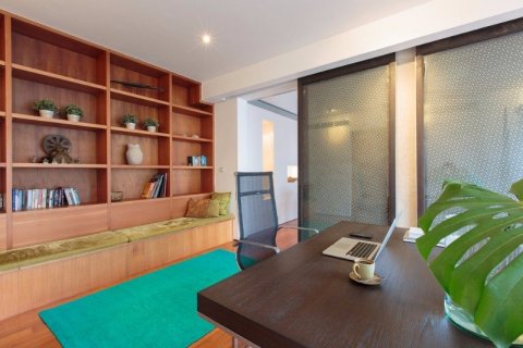 Chalet de 6 dormitorios en Kamala, Tailandia № 134034 - foto 20