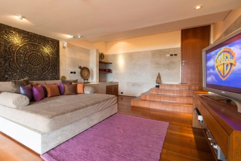 Chalet de 6 dormitorios en Kamala, Tailandia № 134034 - foto 22