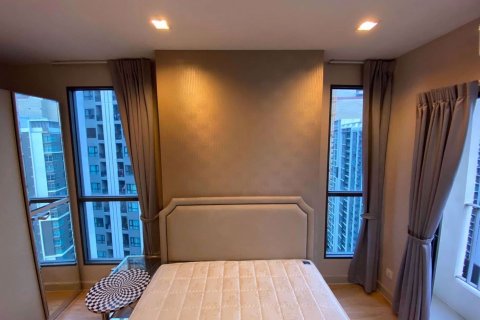 Eigentumswohnung in Huai Khwang, Bangkok, Thailand, 2 Schlafzimmer № 47908 - Foto 9