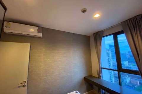 Eigentumswohnung in Huai Khwang, Bangkok, Thailand, 2 Schlafzimmer № 47908 - Foto 13