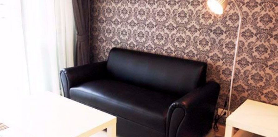 Condo à Phra Khanong, Bangkok, Thaïlande, 1 chambre  № 47909