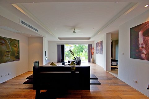 Casa de 3 dormitorios en Bang Tao, Tailandia № 3502 - foto 28