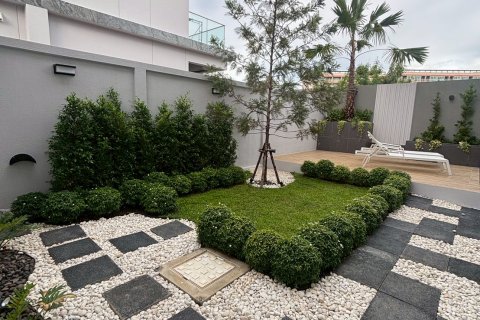 Villa auf Jomtien Beach, Pattaya, Thailand 4 Schlafzimmer № 170093 - Foto 12