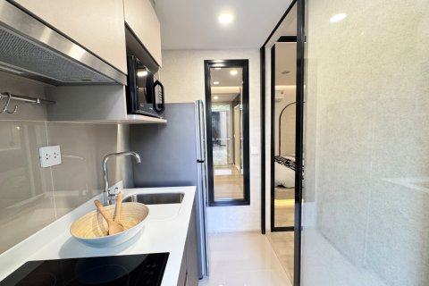 Condominio de 1 dormitorio en Phaya Thai, Bangkok, Tailandia № 170092 - foto 25