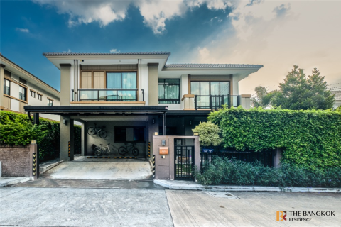 Casa de 4 dormitorios en Bangkok, Tailandia № 189277 - foto 6