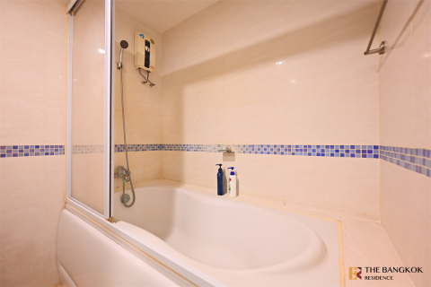 Condominio de 2 dormitorios en Bangkok, Tailandia № 184574 - foto 8