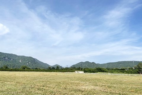 Terreno en Hua Hin, Tailandia № 205671 - foto 3