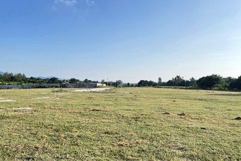 Terreno en Hua Hin, Tailandia № 205671 - foto 5