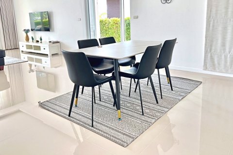 Condominio de 3 dormitorios en Hua Hin, Tailandia № 205669 - foto 3