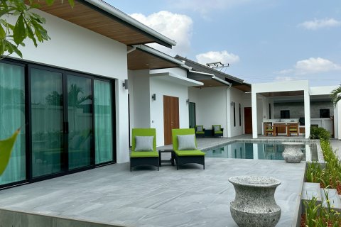 Chalet de 3 dormitorios en Hua Hin, Tailandia № 205667 - foto 4