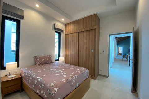 Chalet de 3 dormitorios en Hua Hin, Tailandia № 205667 - foto 21