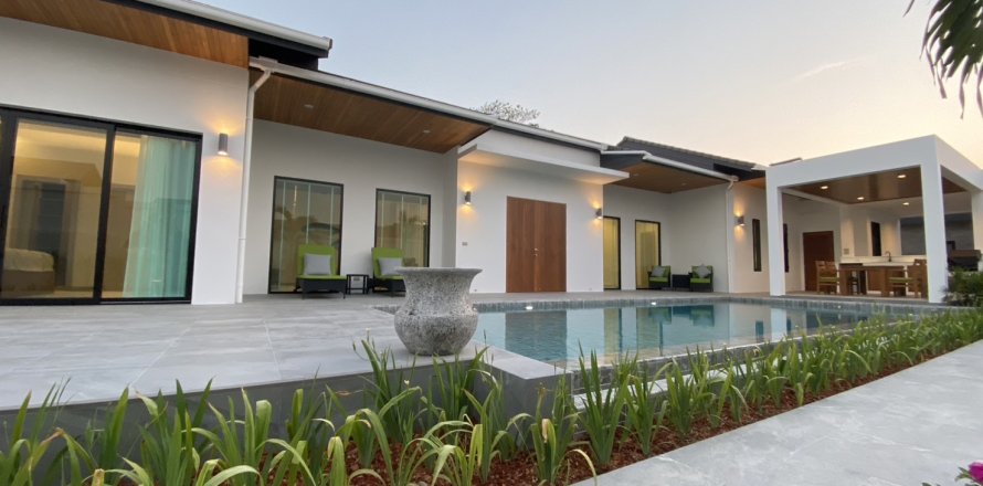 Chalet de 3 dormitorios en Hua Hin, Tailandia № 205667