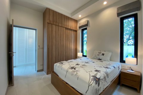 Chalet de 3 dormitorios en Hua Hin, Tailandia № 205667 - foto 19