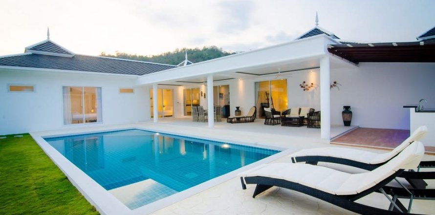 Chalet de 4 dormitorios en Hua Hin, Tailandia № 205668