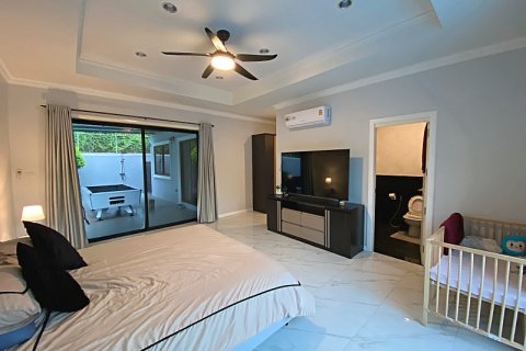 Chalet de 3 dormitorios en Hua Hin, Tailandia № 205666 - foto 13