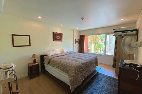 Condominio de 1 dormitorio en Hua Hin, Tailandia № 205672 - foto 12