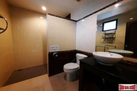Villa in Ao Nang, Thailand 6 Schlafzimmer № 193932 - Foto 2