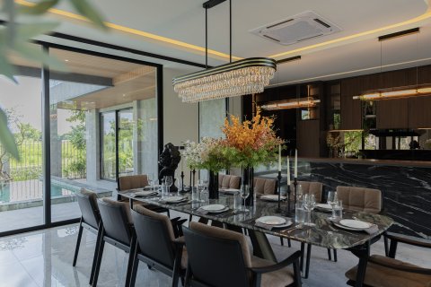Chalet de 5 dormitorios en Chiang Mai, Tailandia № 147914 - foto 3
