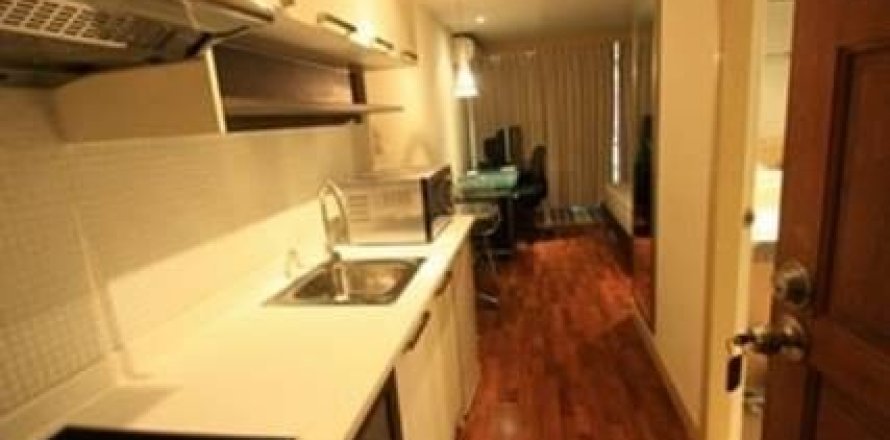Estudio en el condominio en Bangkok, Tailandia № 205393