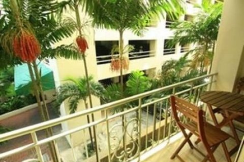 Estudio en el condominio en Bangkok, Tailandia № 205393 - foto 3