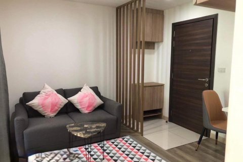 Condominio de 1 dormitorio en Bangkok, Tailandia № 205396 - foto 4