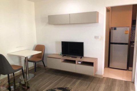 Condominio de 1 dormitorio en Bangkok, Tailandia № 205396 - foto 5