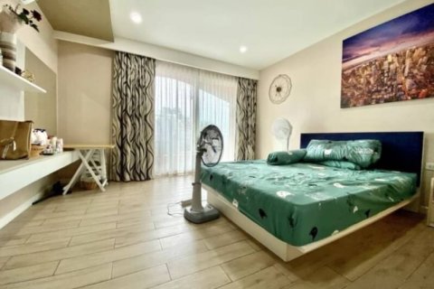 Estudio en el condominio en Pattaya, Tailandia № 205395