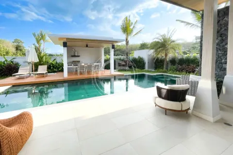 Chalet de 3 dormitorios en Layan Beach, Tailandia № 190768 - foto 9