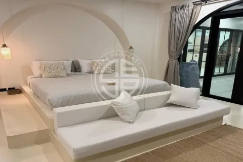 Chalet de 4 dormitorios en Phuket, Tailandia № 190772 - foto 6