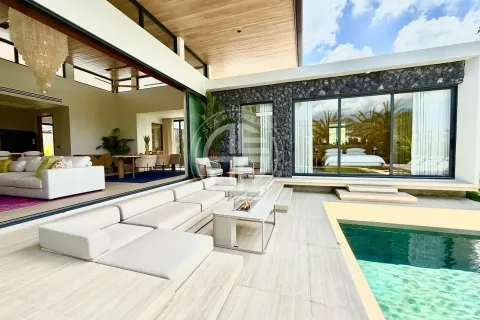 Chalet de 3 dormitorios en Phuket, Tailandia № 190770 - foto 10