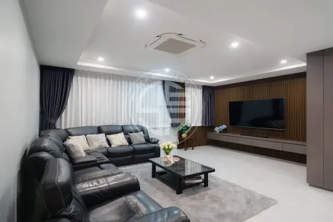 Chalet de 6 dormitorios en Phuket, Tailandia № 190767 - foto 3