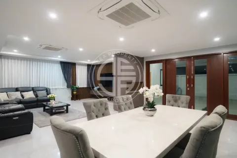Chalet de 6 dormitorios en Phuket, Tailandia № 190767 - foto 5