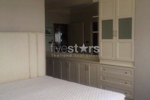 Condominio de 3 dormitorios en Bangkok, Tailandia № 67134 - foto 2