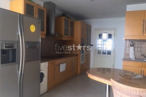 Condominio de 3 dormitorios en Bangkok, Tailandia № 67134 - foto 9