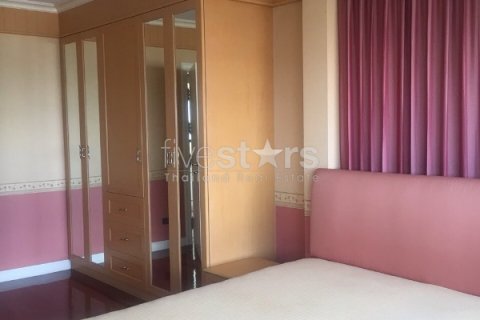 Condominio de 3 dormitorios en Bangkok, Tailandia № 67134 - foto 10
