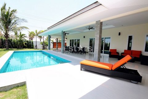 บ้านในอำเภอหัวหิน, ประเทศไทย 3 ห้องนอน № 67132
