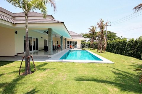 Casa de 3 dormitorios en Hua Hin, Tailandia № 67132 - foto 4