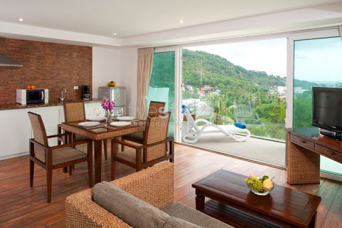 Eigentumswohnung in Phuket, Thailand, 2 Schlafzimmer № 67131 - Foto 2