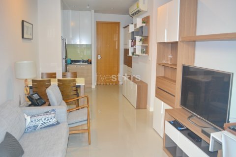 Eigentumswohnung in Bangkok, Thailand, 1 Schlafzimmer № 67133 - Foto 2