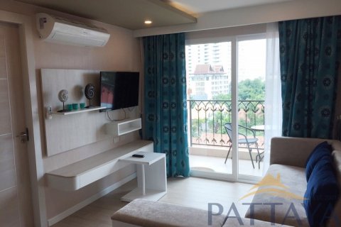 Condominio de 1 dormitorio en Jomtien Beach, Pattaya, Tailandia № 204214 - foto 2