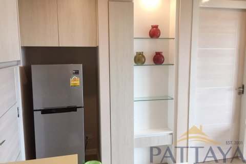 Condominio de 1 dormitorio en Jomtien Beach, Pattaya, Tailandia № 204214 - foto 3