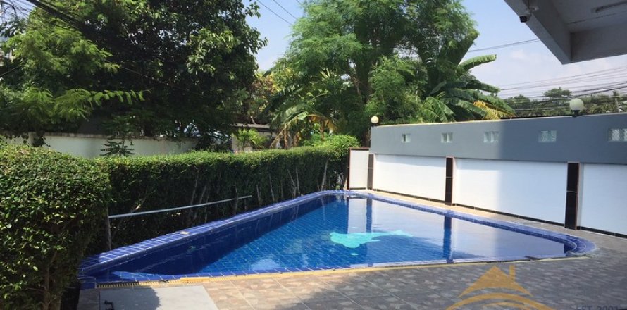 Estudio en el condominio en Pattaya, Tailandia № 204212