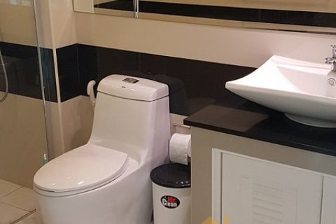 Condominio de 1 dormitorio en Pattaya, Tailandia № 204210 - foto 10