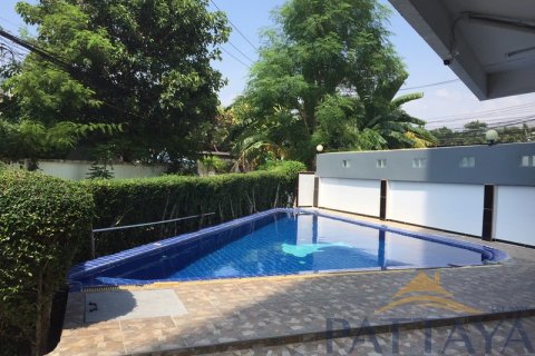 Studio dans le Condo à Pattaya, Thaïlande  № 204211