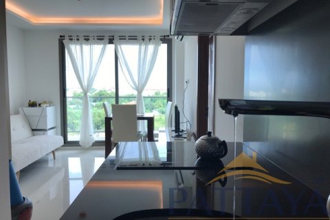 Condominio de 1 dormitorio en Jomtien Beach, Pattaya, Tailandia № 204213 - foto 5