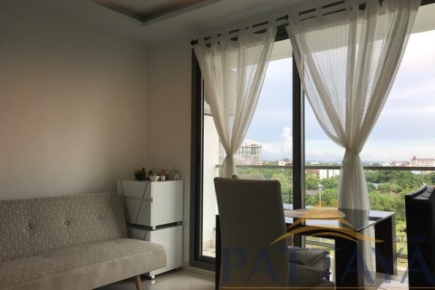 Condominio de 1 dormitorio en Jomtien Beach, Pattaya, Tailandia № 204213 - foto 3