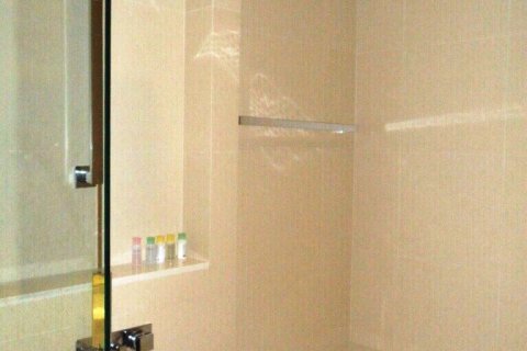 Condominio de 1 dormitorio en Bangkok, Tailandia № 66598 - foto 11