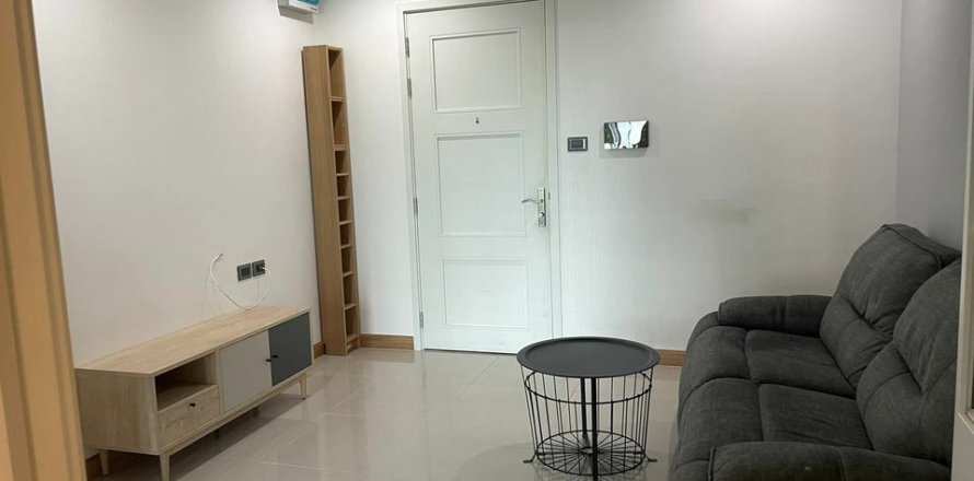 Studio dans le Condo à Huai Khwang, Bangkok, Thaïlande № 169452