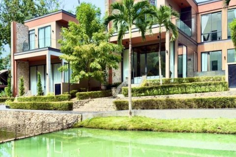 Chalet de 3 dormitorios en Phuket, Tailandia № 119003