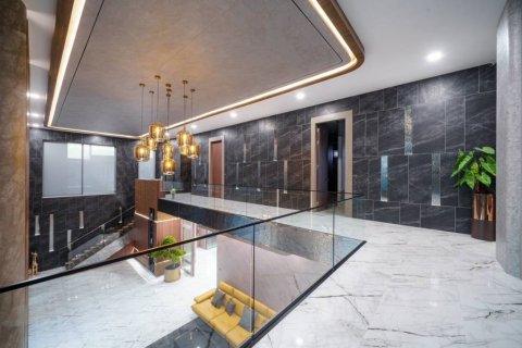 Chalet de 6 dormitorios en Pattaya, Tailandia № 119005 - foto 4